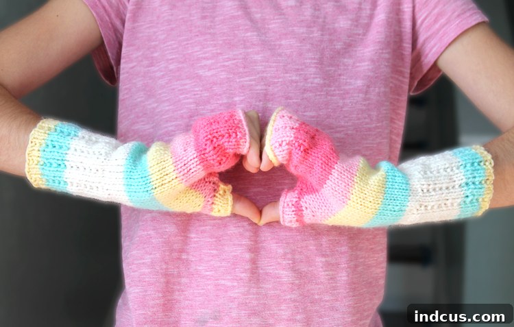Free Knitting Pattern For Fingerless Mitts with Stripes How to make fingerless mitts. Beginner's pattern for striped hand warmers.