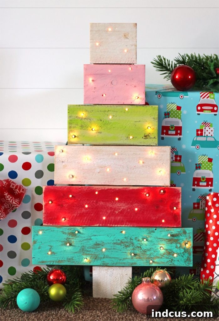 Completed pallet wood Christmas tree DIY project