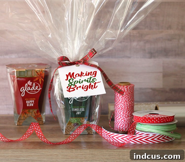 Host a Handmade Holiday Prep Party 6 Christmas candle gift idea with a free printable tag