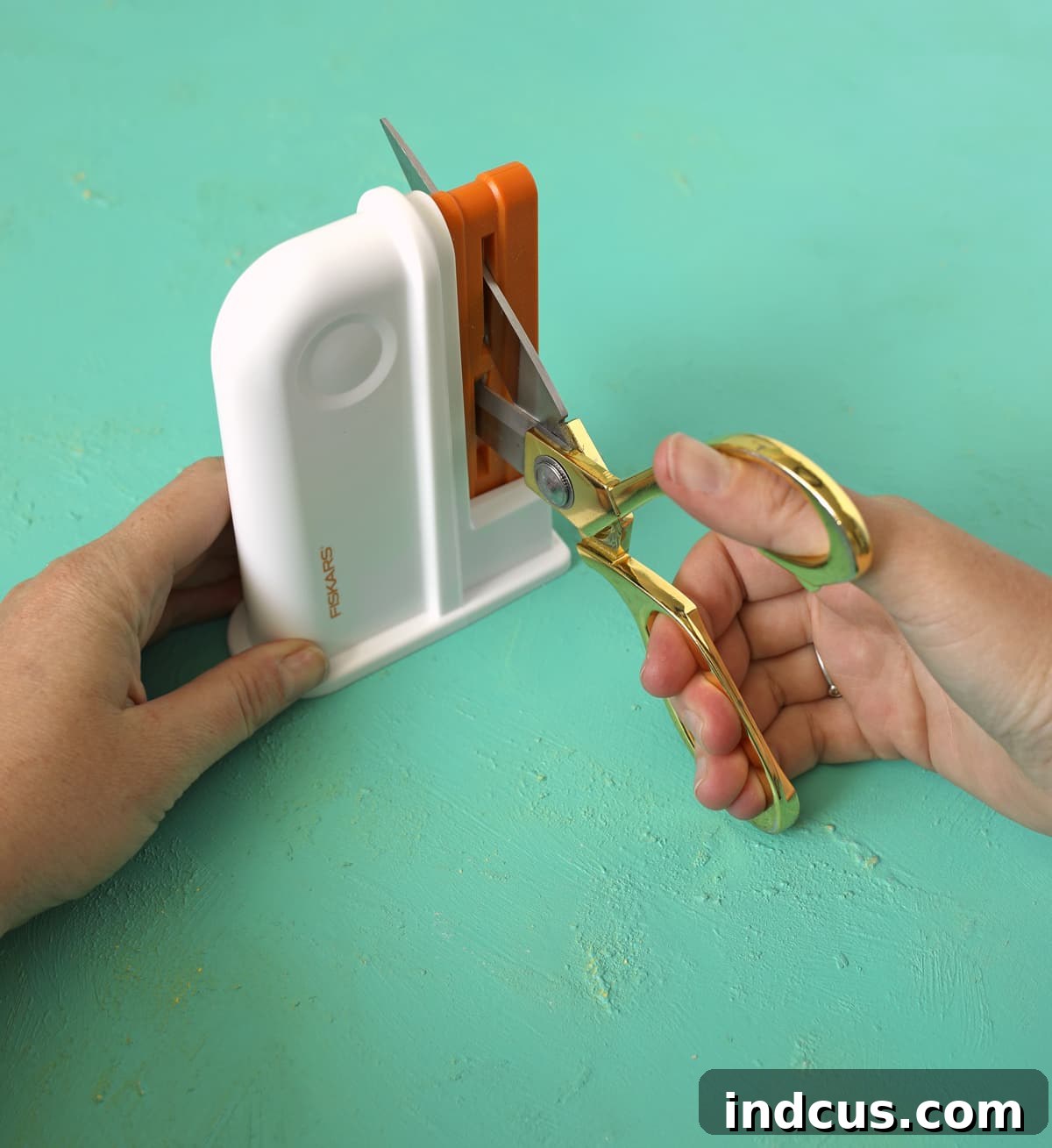 scissor sharpener