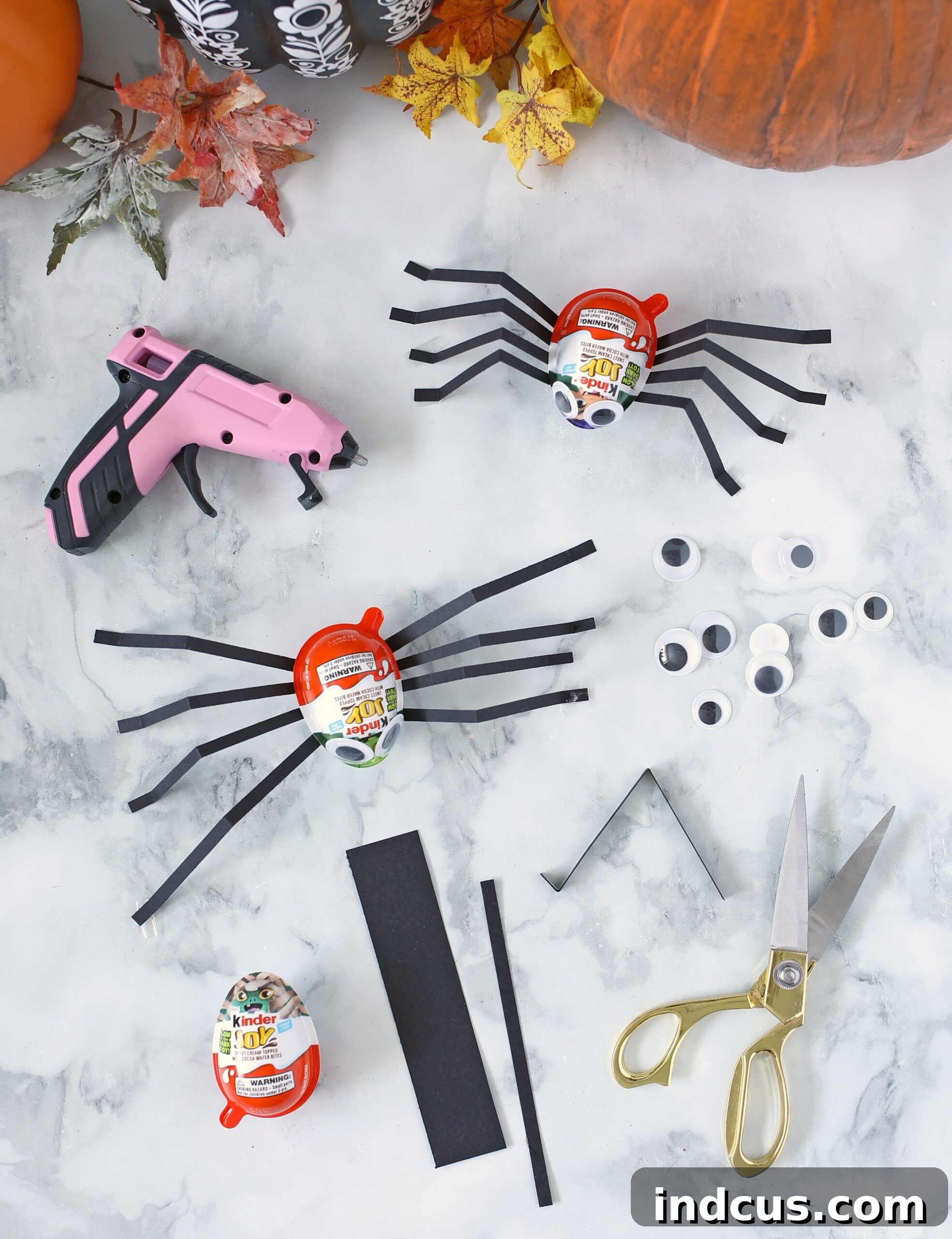 Halloween's Hatching Bites 3 materials needed to make Kinder Egg spiders