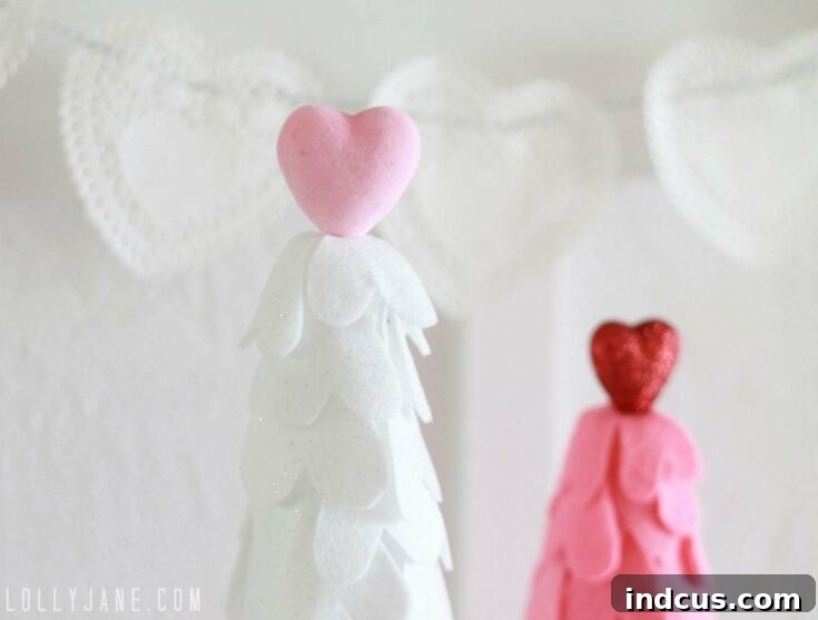Decorative felt heart Valentine's Day trees for charming holiday decor