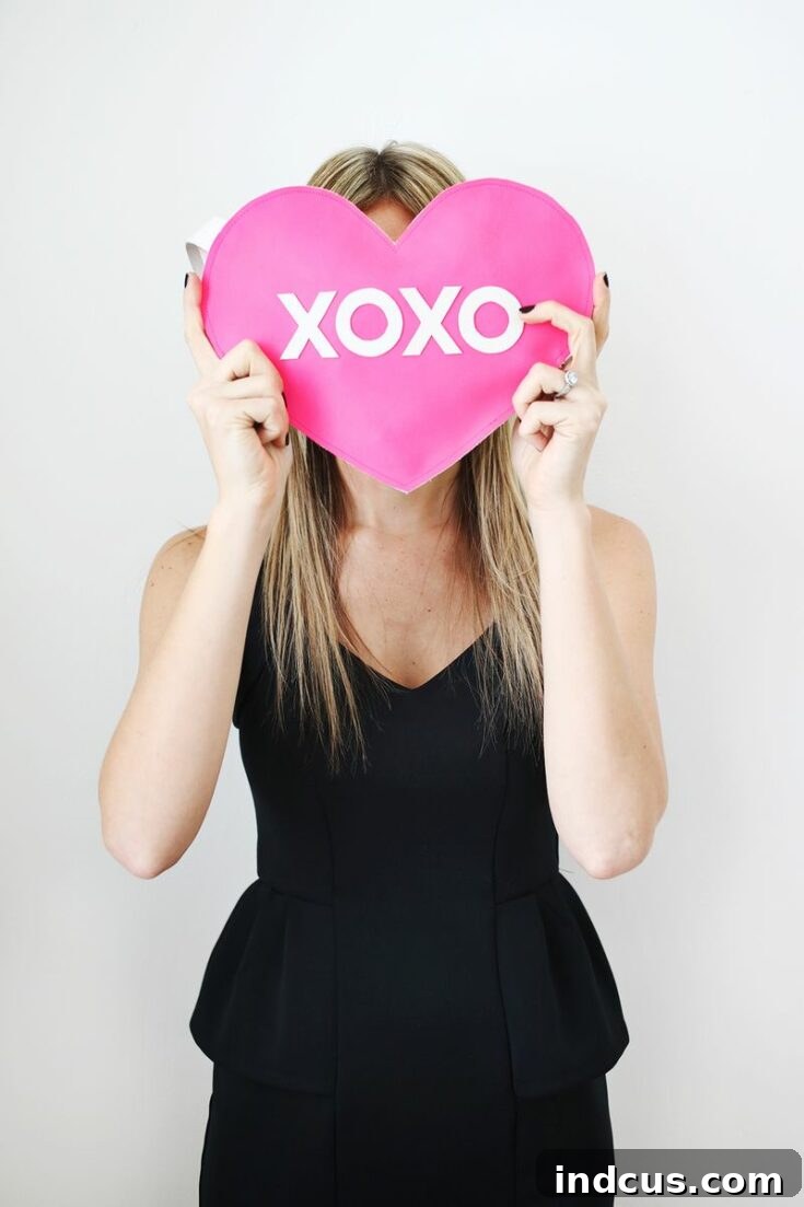 DIY XOXO heart clutch made from faux leather for Valentine's Day