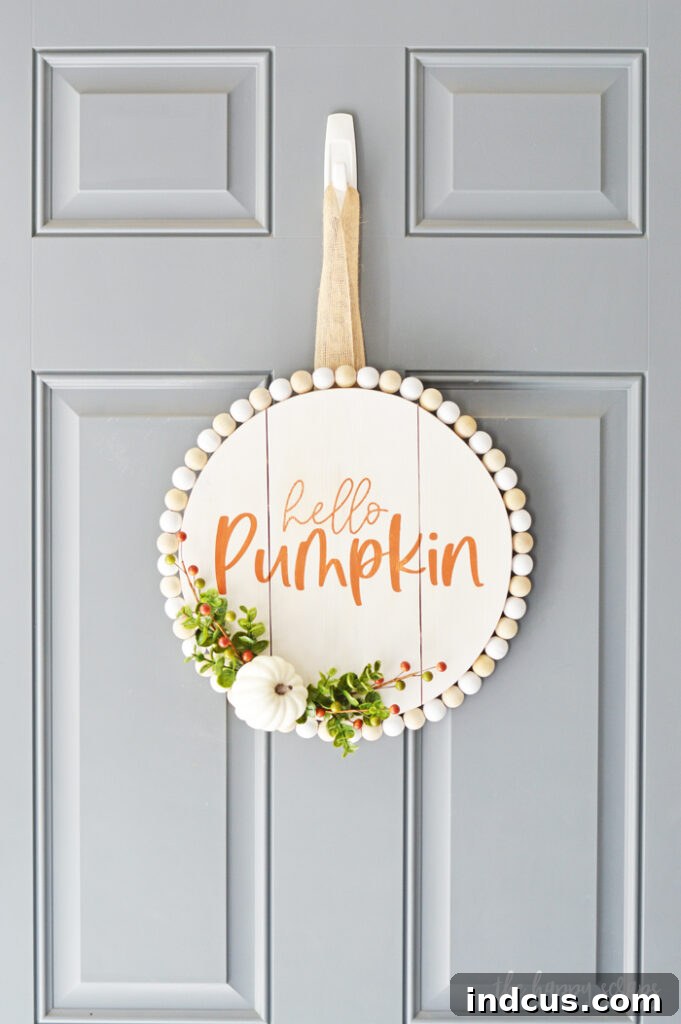 wood round fall door hanger
