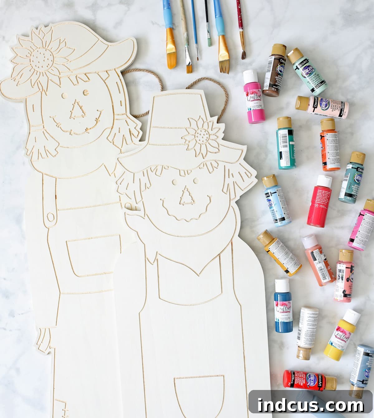diy painted wooden scarecrows