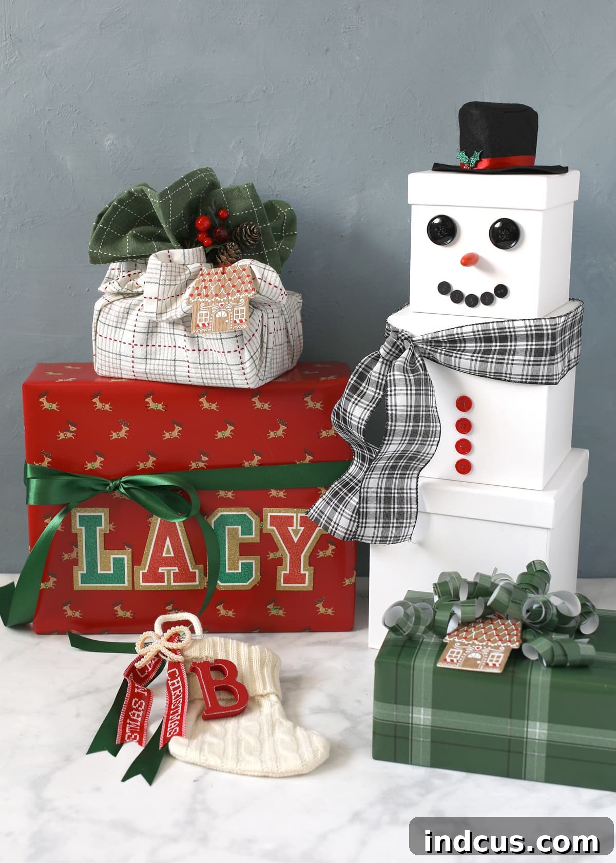 An inspiring collection of creative and unique Christmas gift wrapping ideas to make your holiday presents shine.