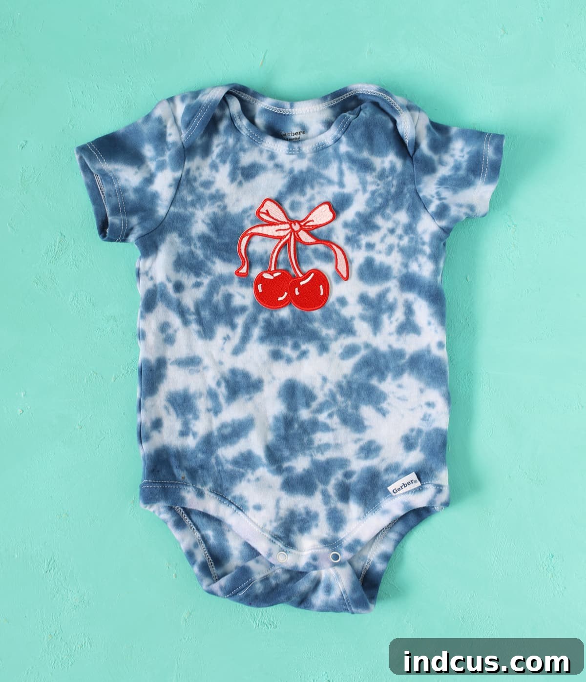 scrunch dyed patriotic t shirt idea