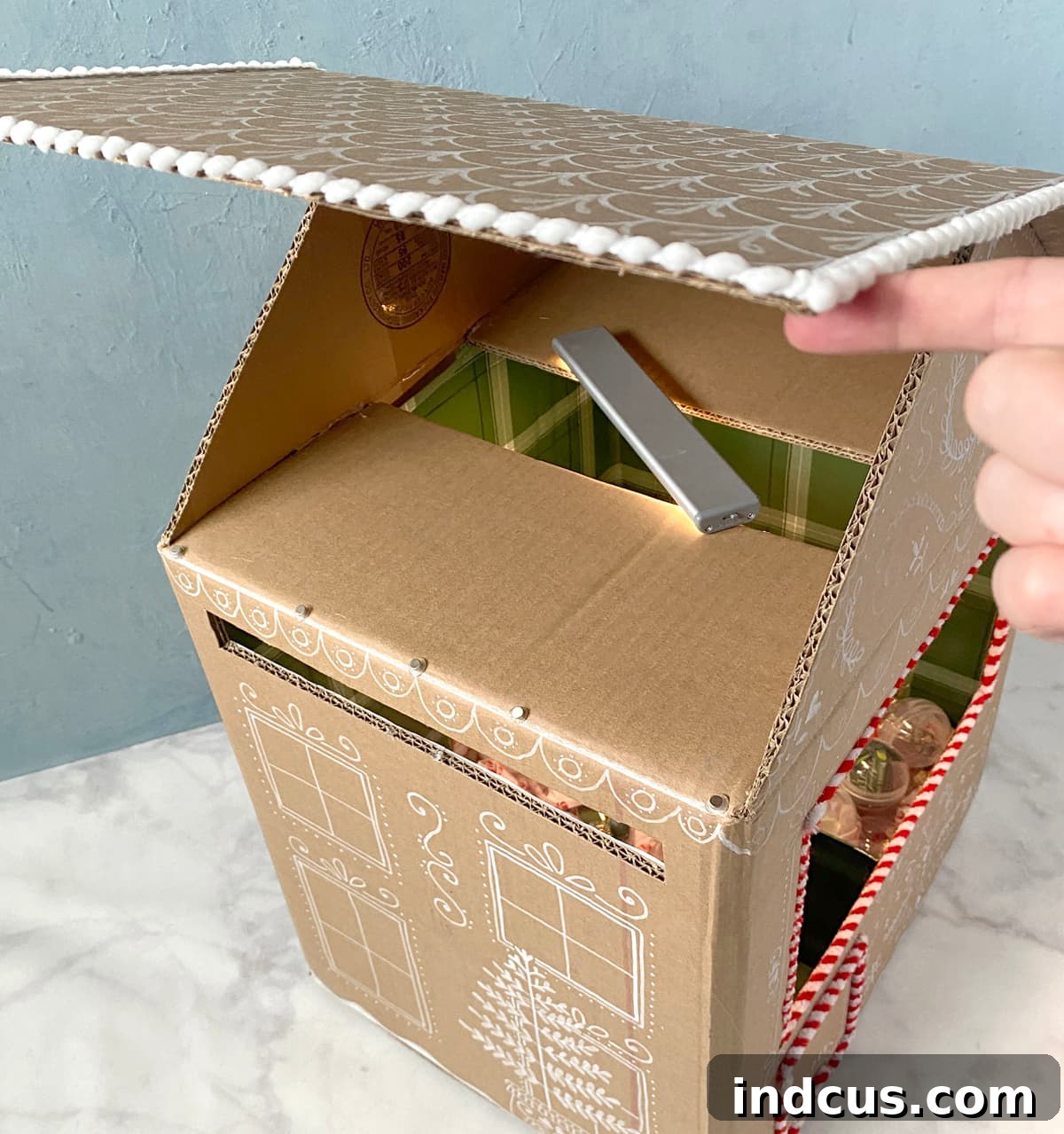 add a light to a diy claw machine game