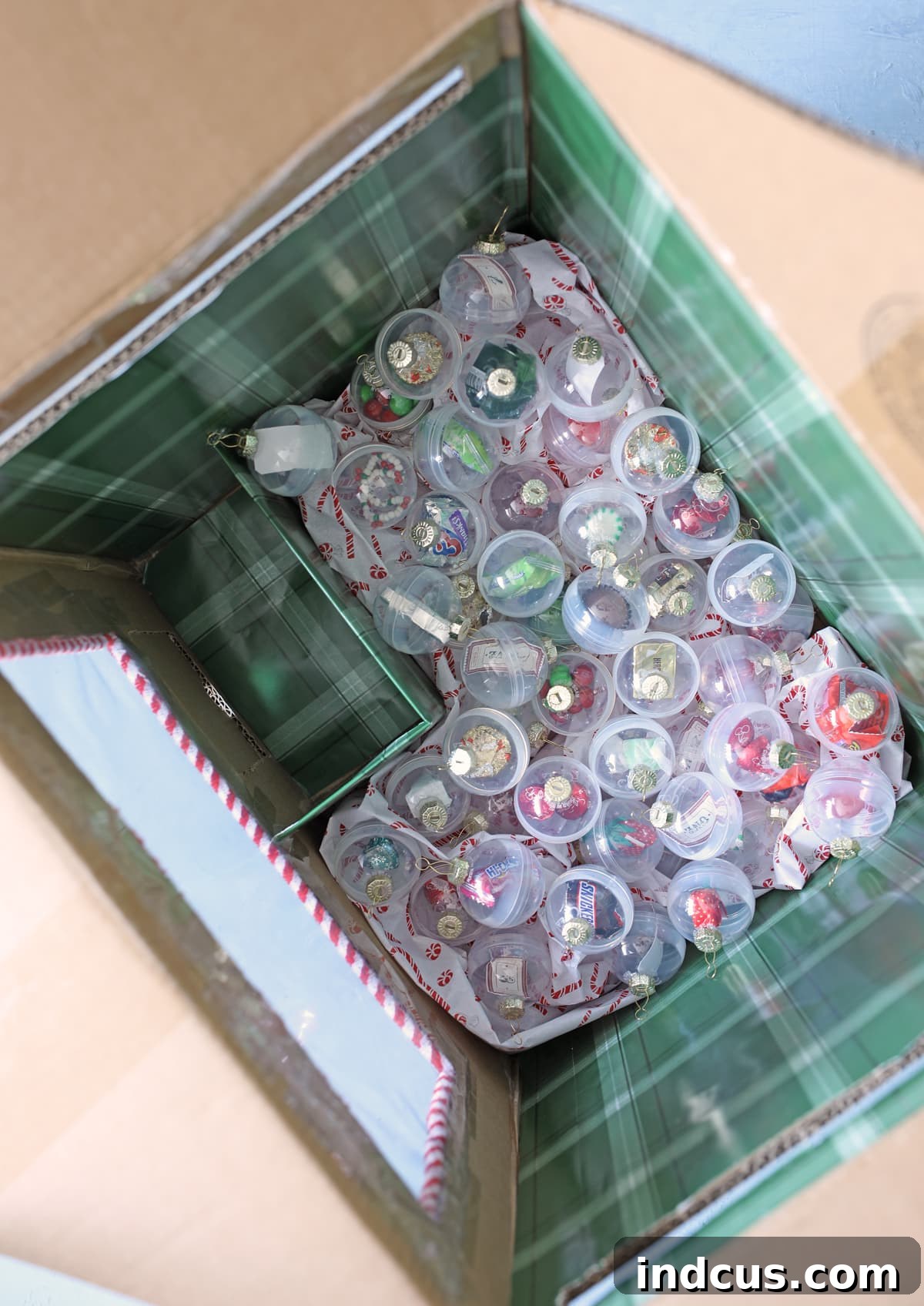 claw machine arcade prize balls