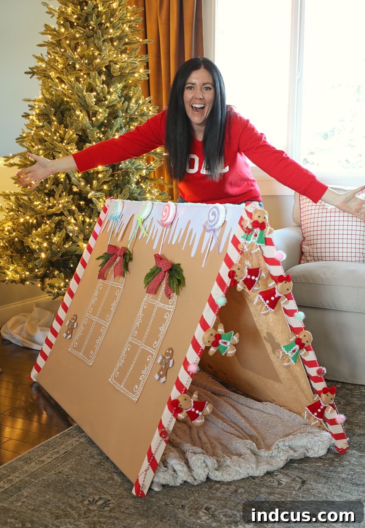 how to make a gingerbread house play tent Christmas craft for children