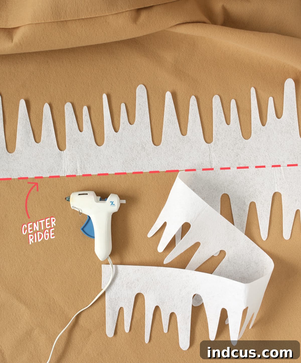 diy gingerbread house play tent out of felt with icicle garland