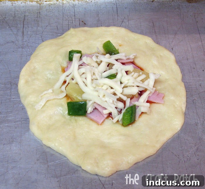 Dough circle with filling