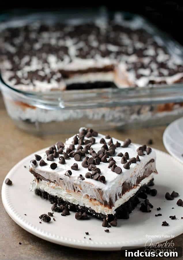 No-Bake Chocolate Lasagna with Oreo Crust