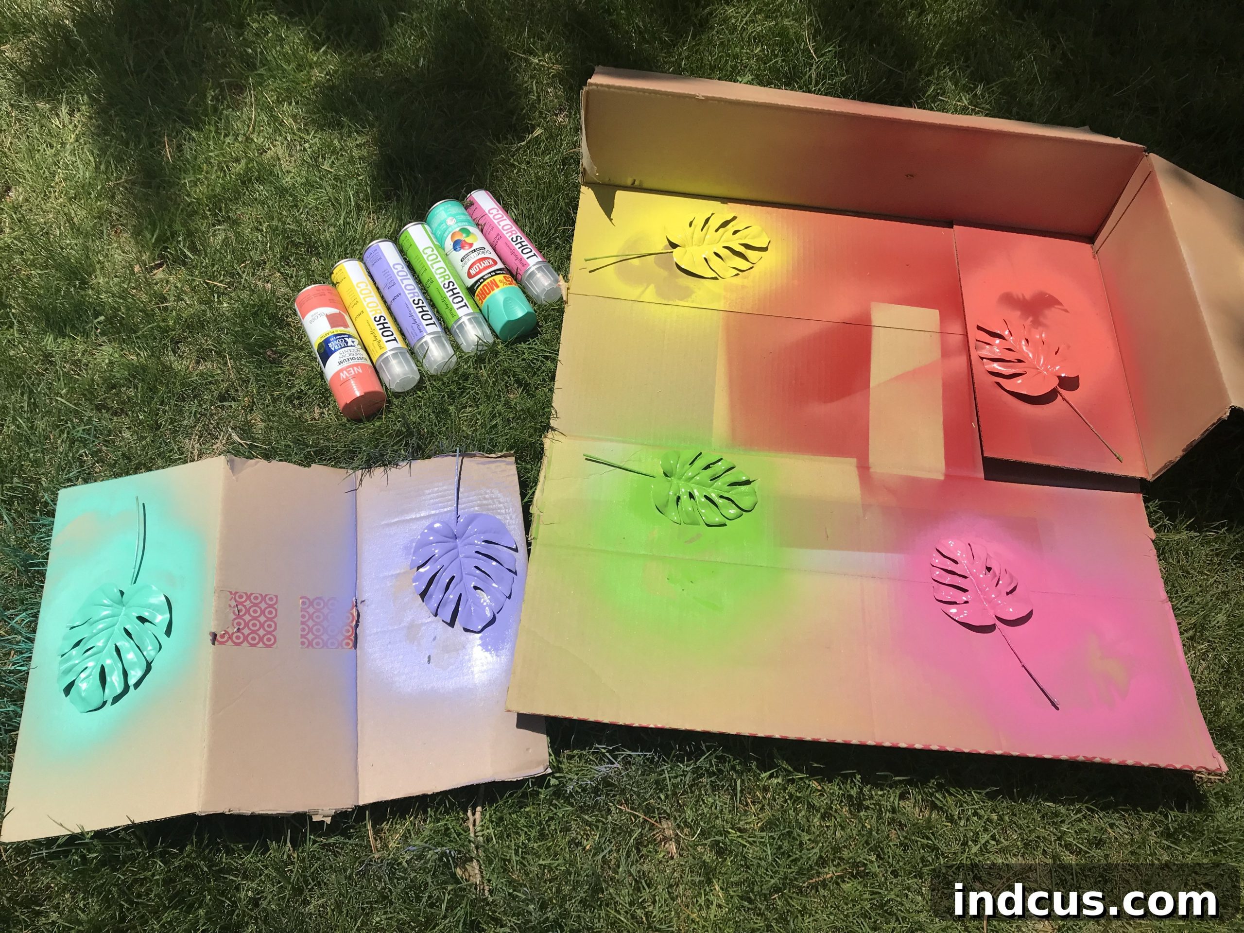 spray painting silk leaves