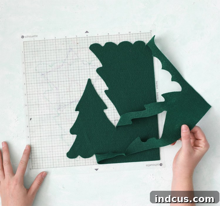 cutting felt with the Silhouette Cameo 4 rotary blade