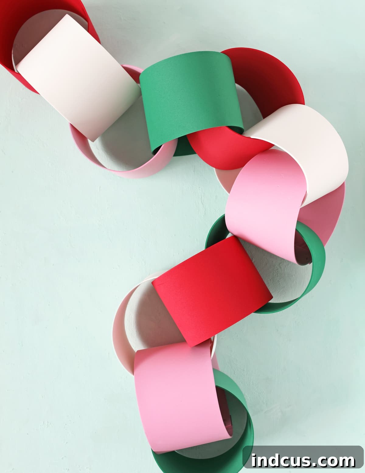 make a paper chain out of craft foam