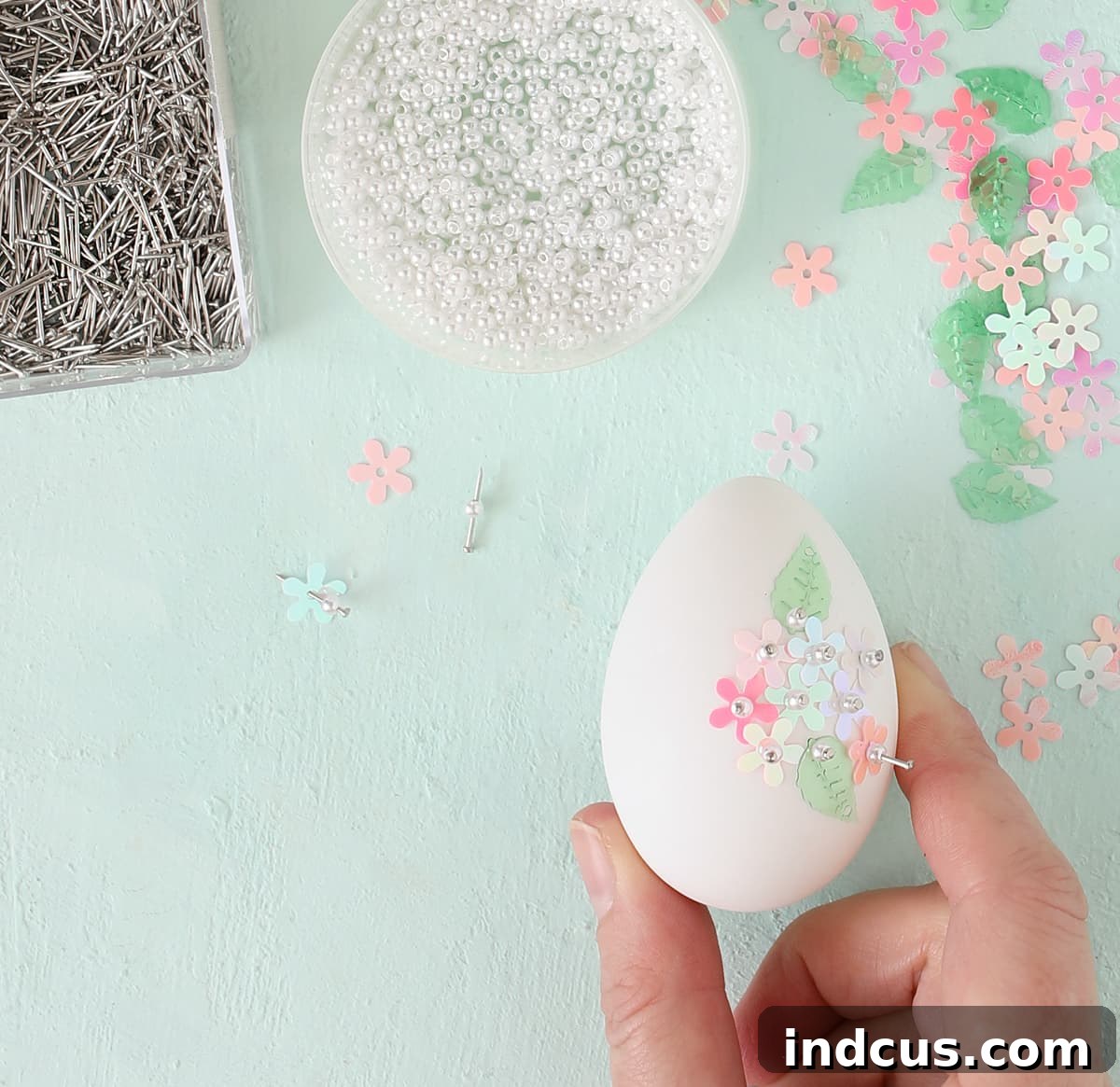 Dazzling Sequin Beaded Easter Egg Creations 6 how to make sequin beaded easter eggs