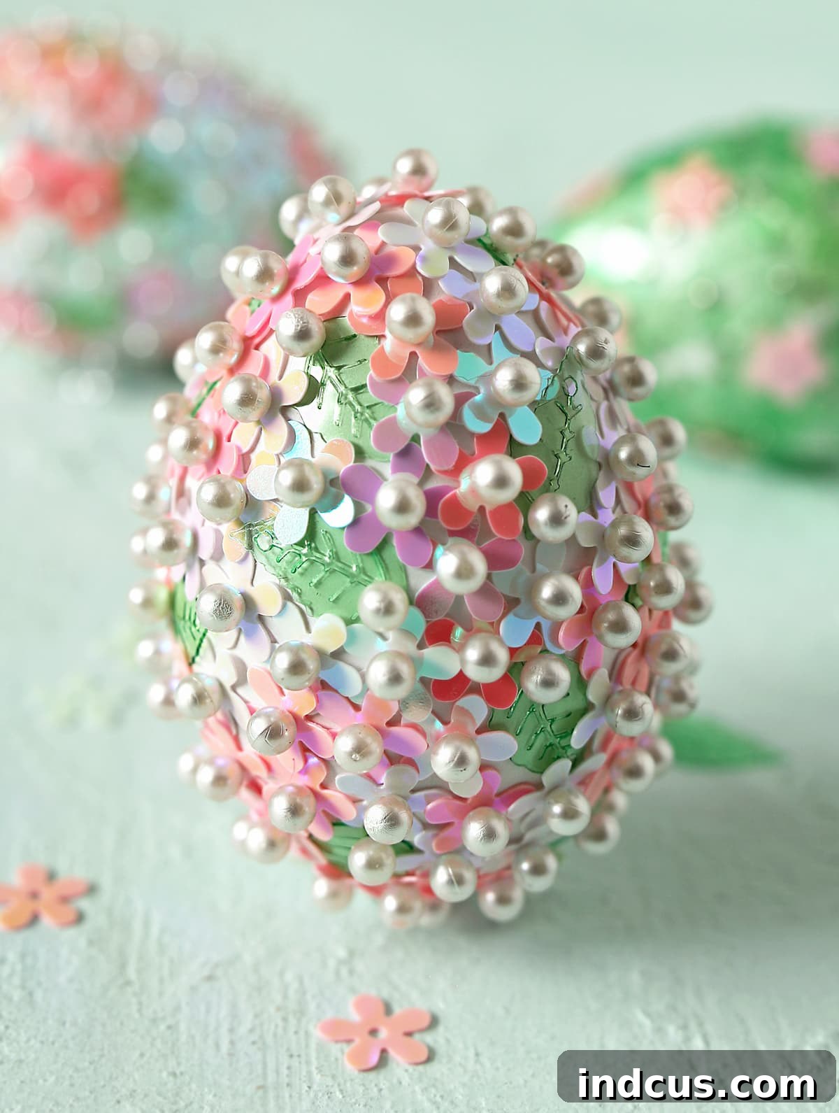 Dazzling Sequin Beaded Easter Egg Creations 9 sequin and pearl decorated easter egg