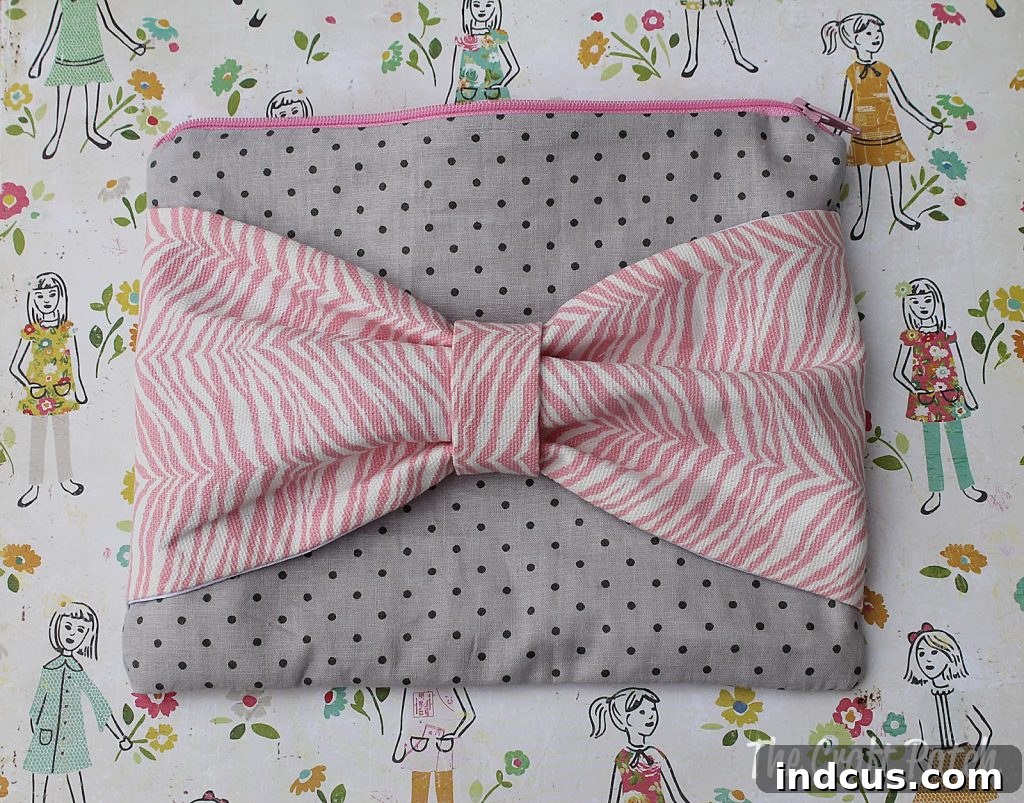 diy fabric zip pouch with bow