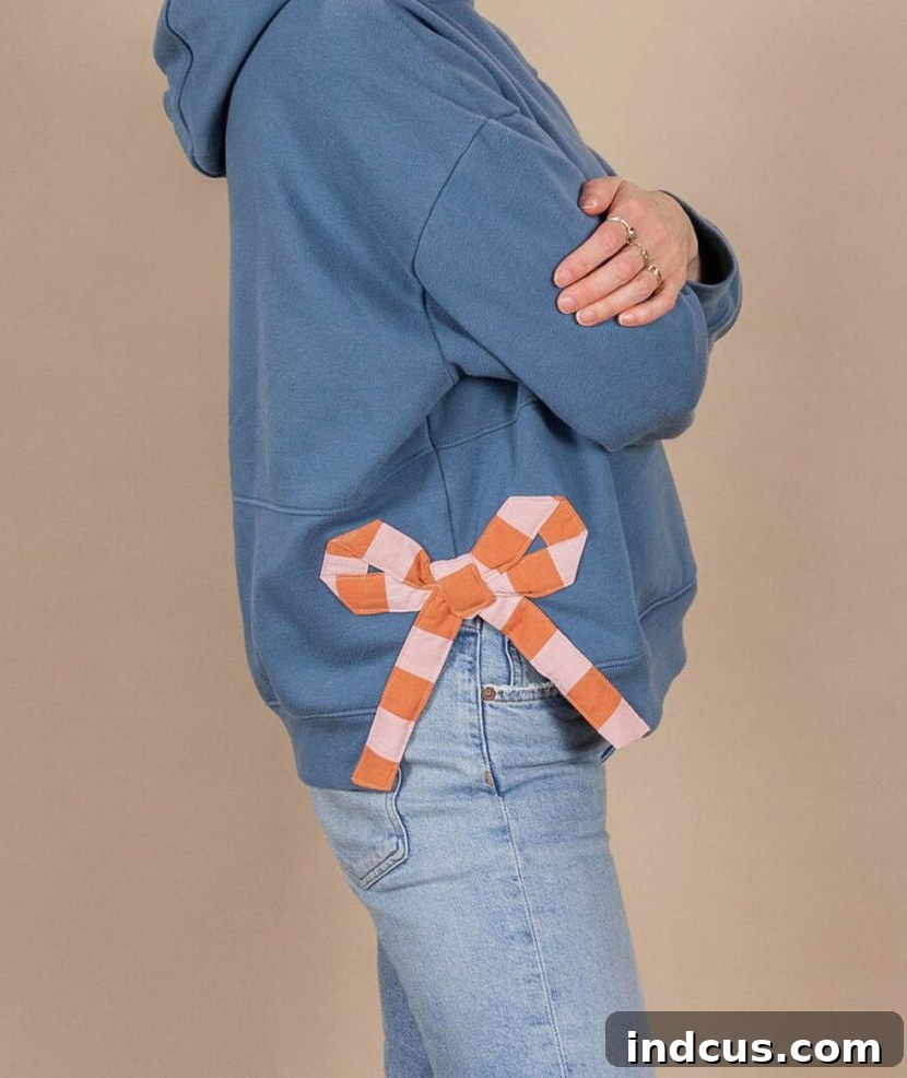 diy fabric bow sweatshirt sewing tutorial